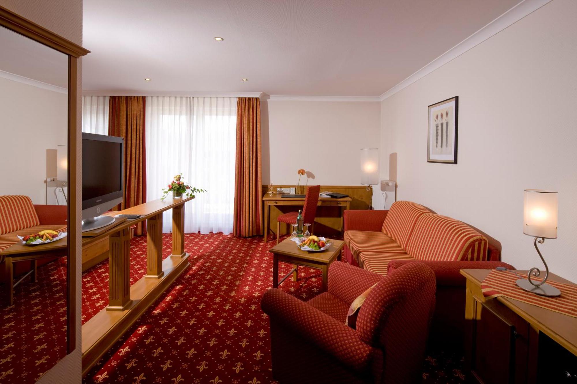 Germanenhof Hotel Sandebeck Bagian luar foto