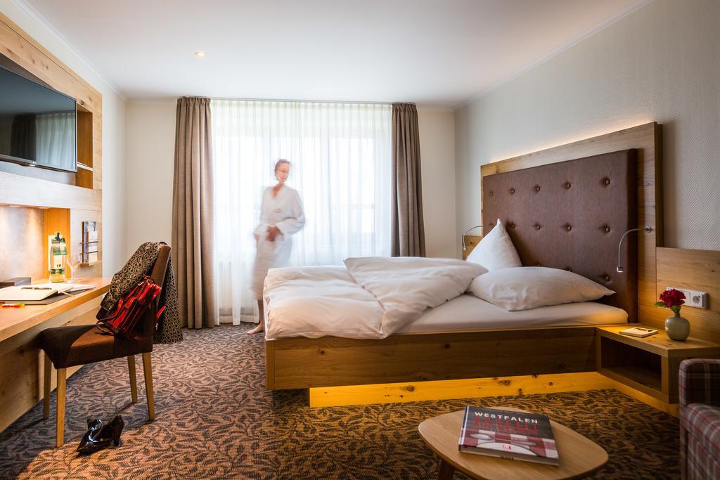 Germanenhof Hotel Sandebeck Bagian luar foto